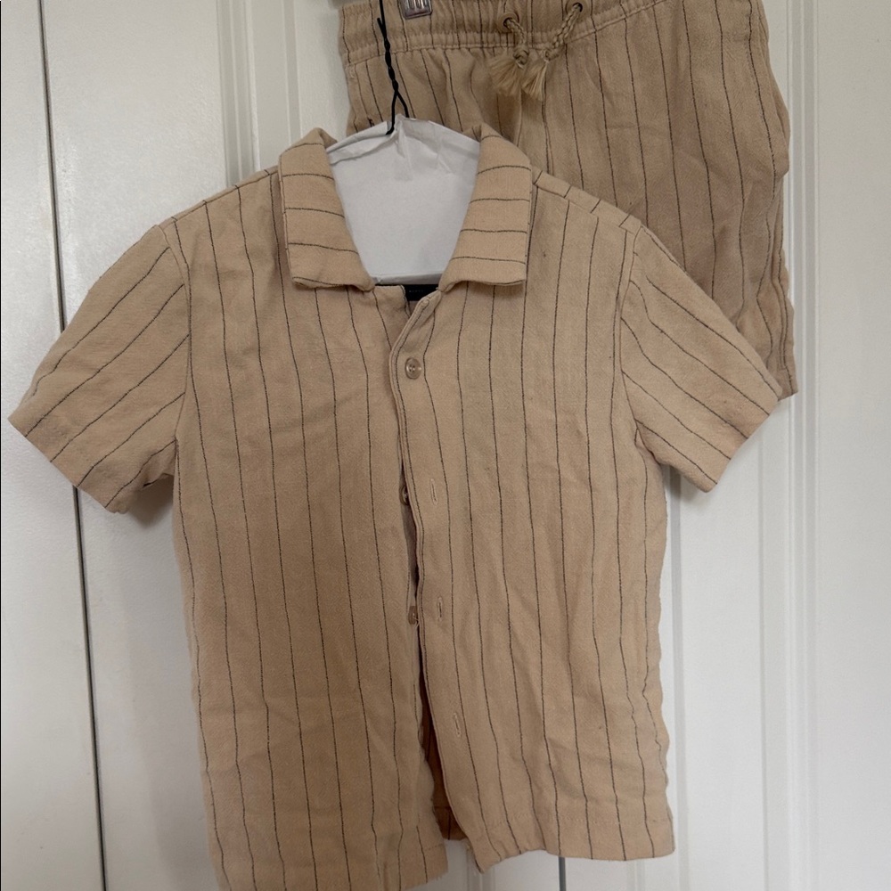 Tan Striped Kids Matching Set - Picture 3 of 6